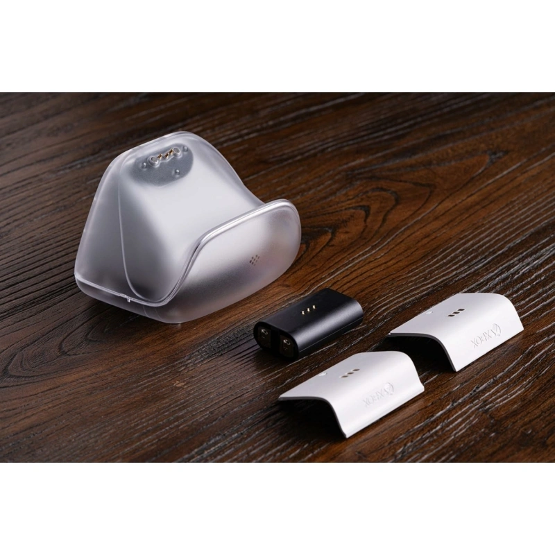 8BitDo Charging Dock Solo, Xbox Series X|S, Xbox One, fehér kontroller töltőállomás