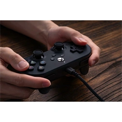 8BitDo Pro 2 Wired, Xbox Series X|S, Xbox One, PC, Hall-Effect, fekete vezetékes kontroller