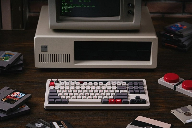 8BitDo Retro 87, Mechanikus, Kailh Box, N Edition, vezeték nélküli billentyűzet