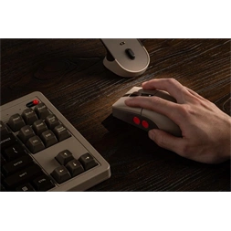 8BitDo Retro R8, 26 000 DPI, PAW 3395, C64 Edition, vezeték nélküli egér