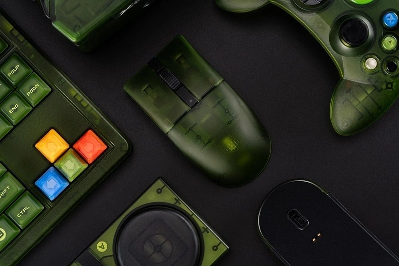8BitDo Retro R8, 26 000 DPI, PAW 3395, Xbox Edition, vezeték nélküli egér