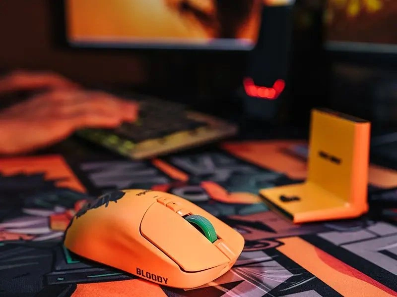 A4-Tech Bloody R72 Ultra Duo Renegade Sunset vezeték nélküli sárga gamer egér