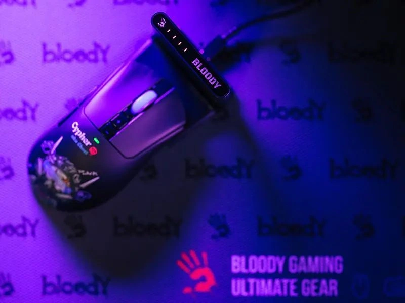 A4-Tech Bloody R73 Ultra Duo Cypher Ghost vezeték nélküli fekete gamer egér