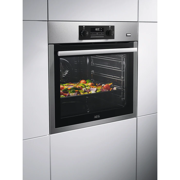 AEG BES351110M inox, beépíthető, sütőtér: 72L, grill, légkeverés, gőzsütő