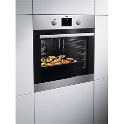 AEG BPS351161M SteamBake inox beépíthető sütő