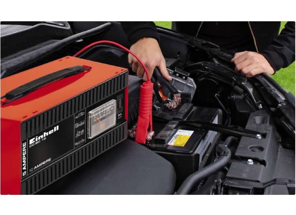 Einhell CC-BC 12 akkumulátor töltő
