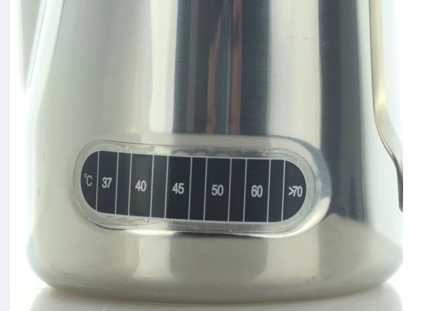 AVX LHT 600ml-es hőmérős rozsdamentes acél tejkiöntő kanna