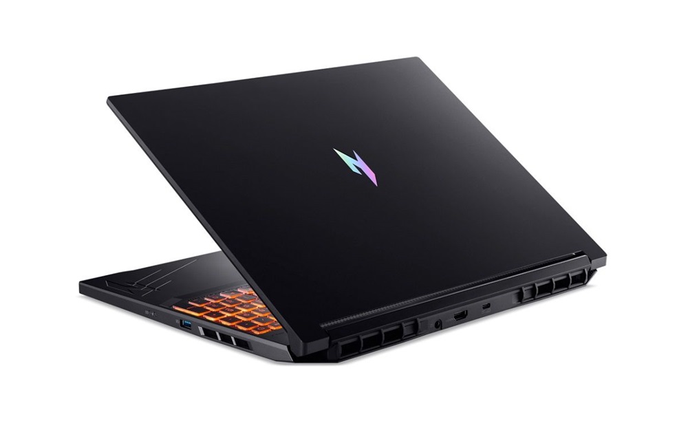 Acer Nitro V ANV16-41-R12T 16"WUXGA/AMD Ryzen AI 7 8845HS/16GB/1TB/RTX 4050 6GB/fekete laptop