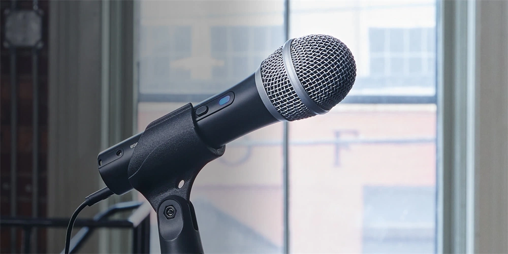 Audio-Technica ATR2100x-USB kondenzátor streaming/podcasting mikrofon (Újracsomagolt)