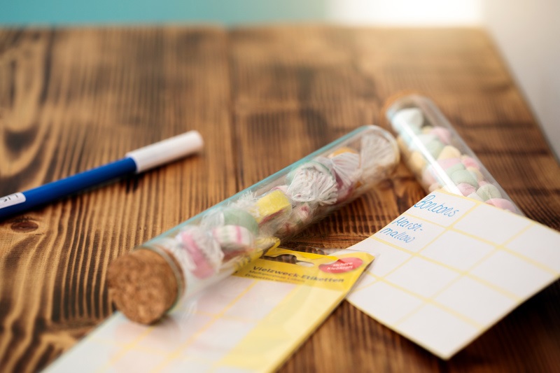 Avery 3042 18x12mm univerzális 216db-os fehér etikett