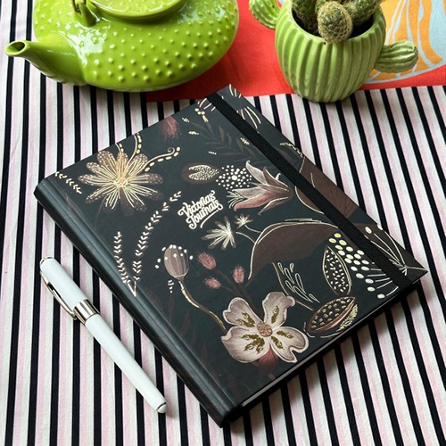 BV Victoria Journal 123-0002 17x24 cm, rejtett spirálos, pontozott füzet