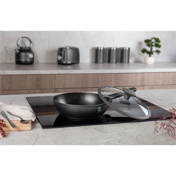 Berlinger Haus BH/8122 Antracit Collection 24 cm fedővel mély serpenyő