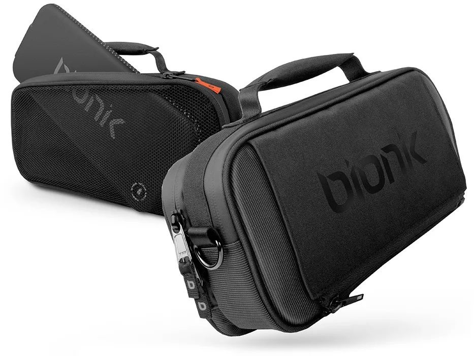Bionik BNK-9035 Power Commuter Nintendo Switch/Switch OLED fekete hordtáska + 10000mAh akkumulátor