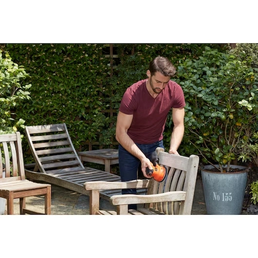 Black&Decker BEW210-QS 230W excentrcsiszoló