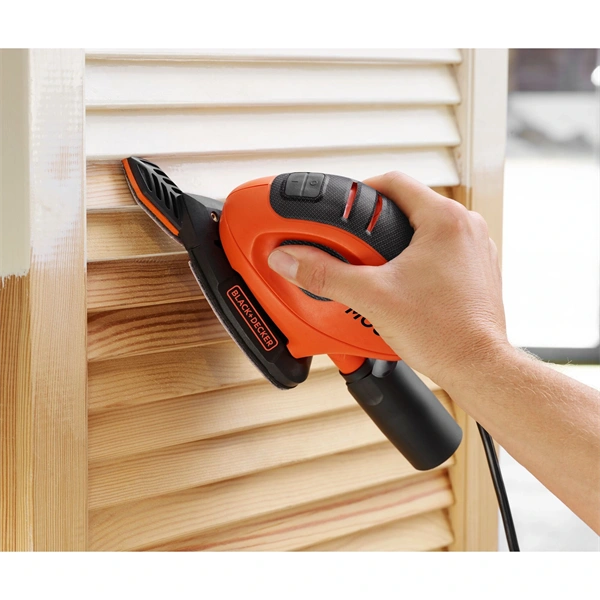 Black & Decker BEW230BCA-QS 55 W teljesítmény, csiszolópapír tartozékokkal deltacsiszoló