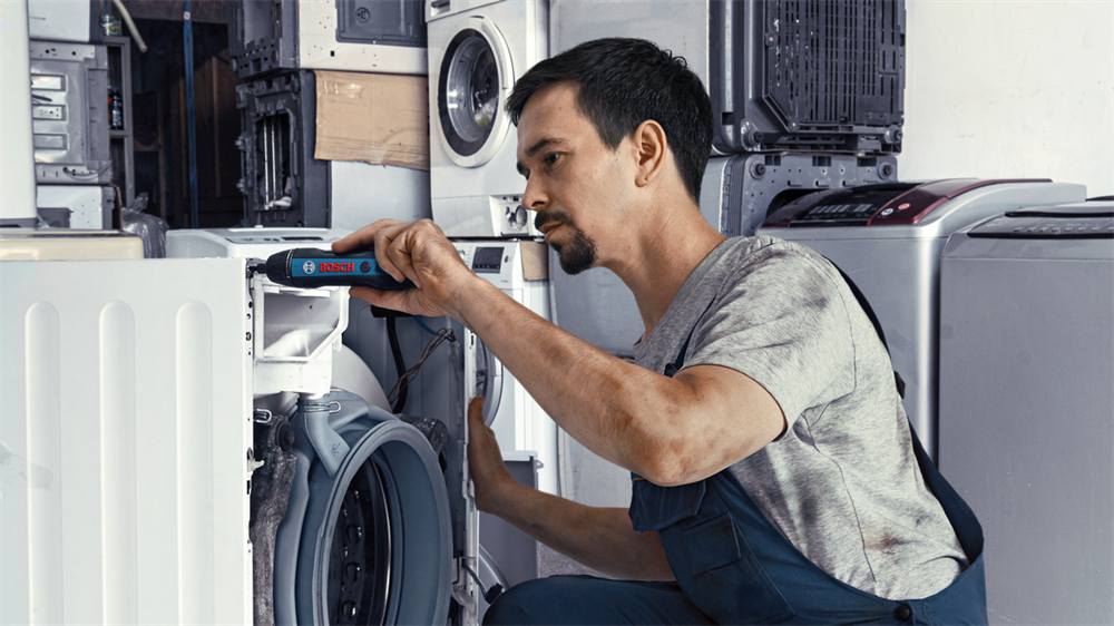 Bosch 06019H2101 GO Professional akkus csavarozó