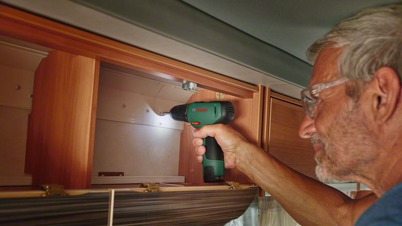 Bosch 06039D3007 EasyDrill 1200 2x1,5Ah akkus fúró-csavarozó készlet