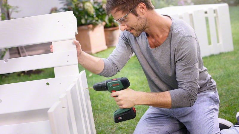 Bosch 06039D4000 Universaldrill 18V (akku és töltő nélkül) akkus fúró-csavarozó