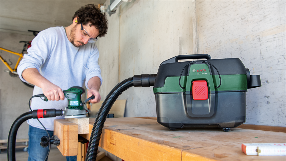 Bosch AdvancedVac 18V-8 akkumulátoros elszívó