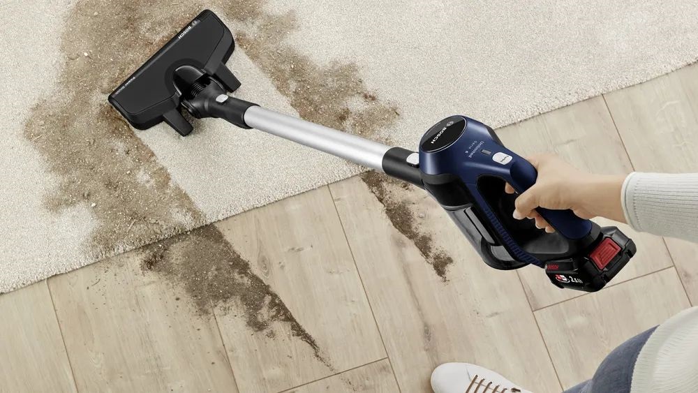 Bosch BCS611P4A Unlimited Serie6 éjkék vezeték nélküli álló porszívó