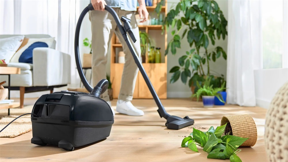 Bosch BGB38BA3T Serie4 porzsákos porszívó
