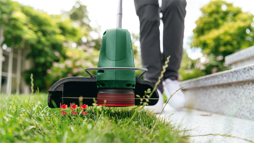 Bosch EasyGrassCut 18V-230 akkumulátoros fűszegélynyíró