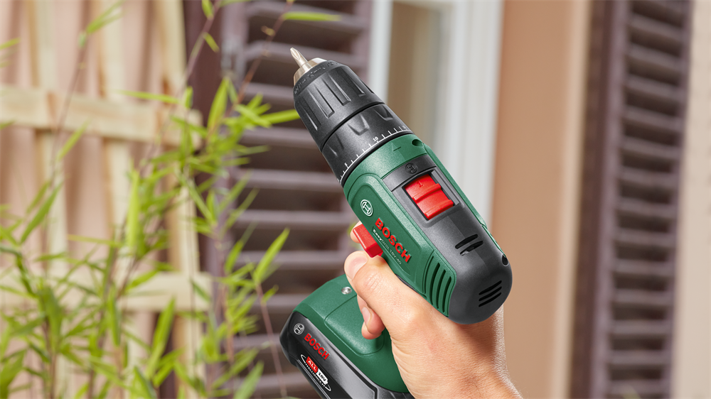 Bosch EasyImpact 18V-40 akkumulátoros ütvefúró