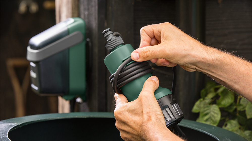 Bosch GardenPump 18V-2000 kerti szivattyú