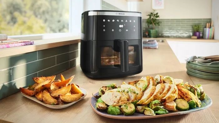 Bosch MAF671B0 fekete 7,2L forrólevegős sütő