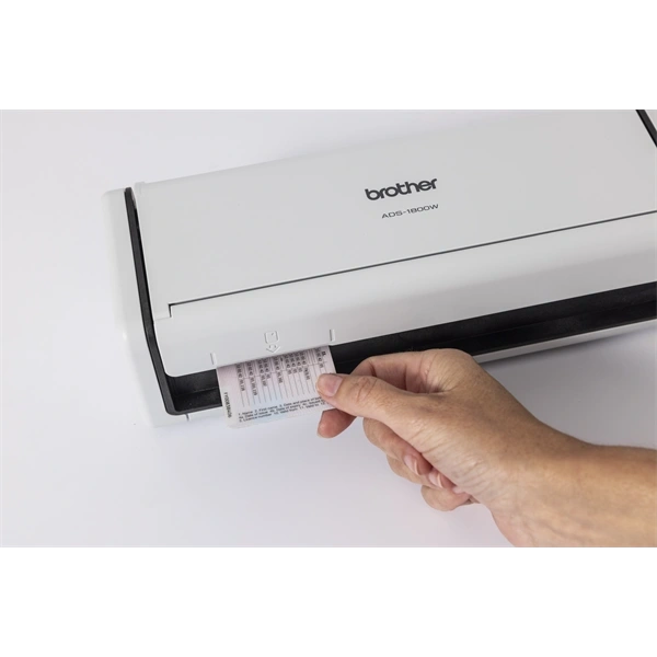 Brother ADS1800TC1 A4/30 oldal/perc/USB/USB-C/Wifi/ADF/duplex/600dpi mobil szkenner