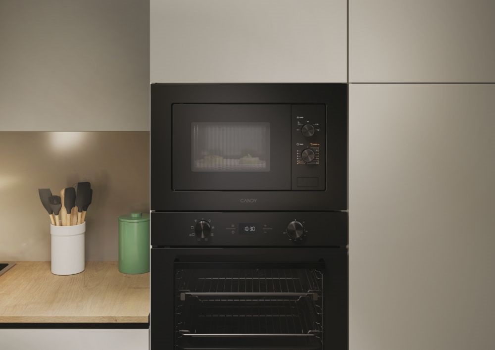 Candy CA38FMW8NB 1000W, 17literes, ezüst, beépíthető, mikrohullámú sütő