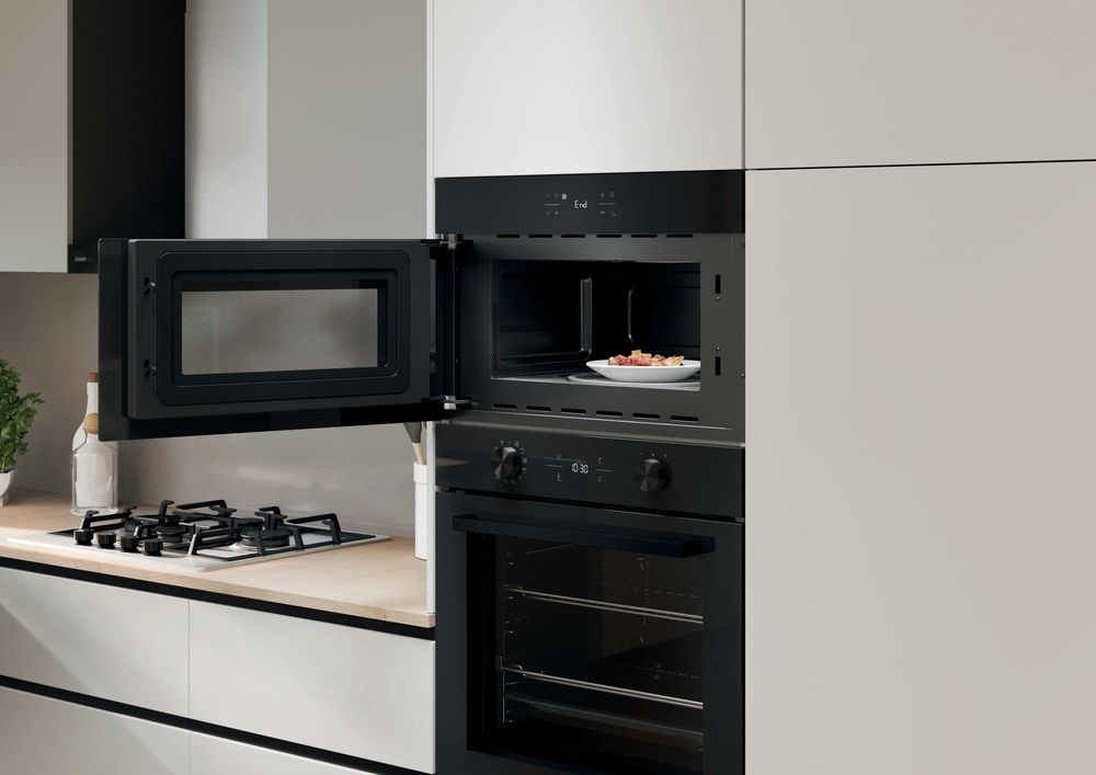 Candy CA38SMBF7XS 750W, 24literes, fekete, beépíthető, mikrohullámú sütő