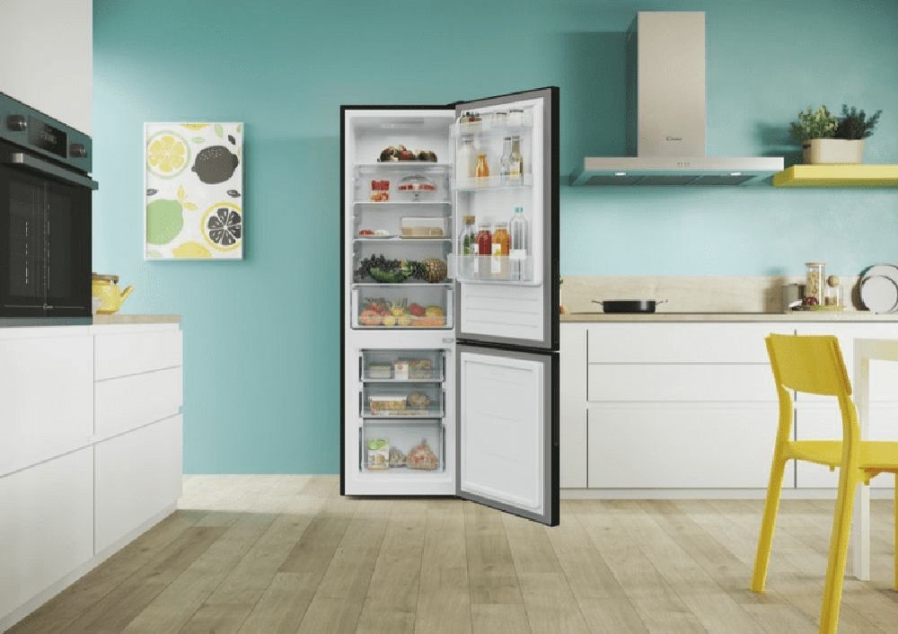 Candy CCT3L517EB fekete, alulfagyasztós, Hűtő:186L, Fagyasztó:74L, Low frost hűtőszekrény