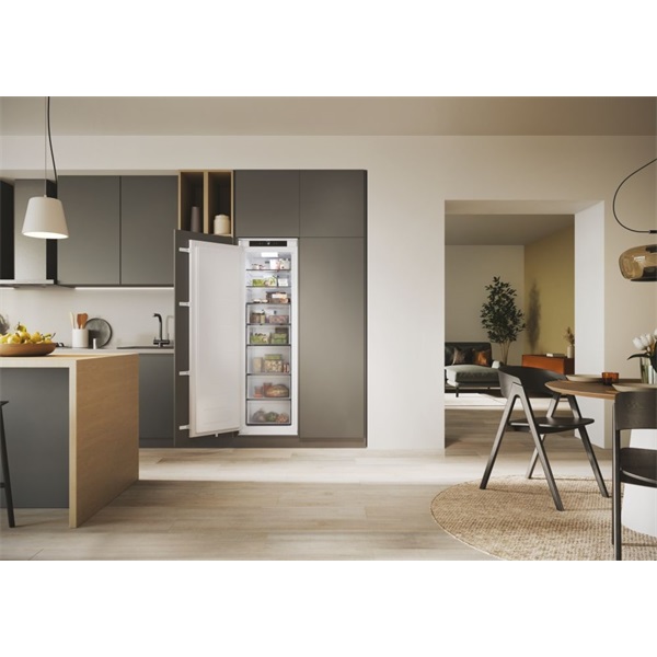 Candy CMT5518EVWF fehér, Fagyasztó:220L, fagyasztószekrény