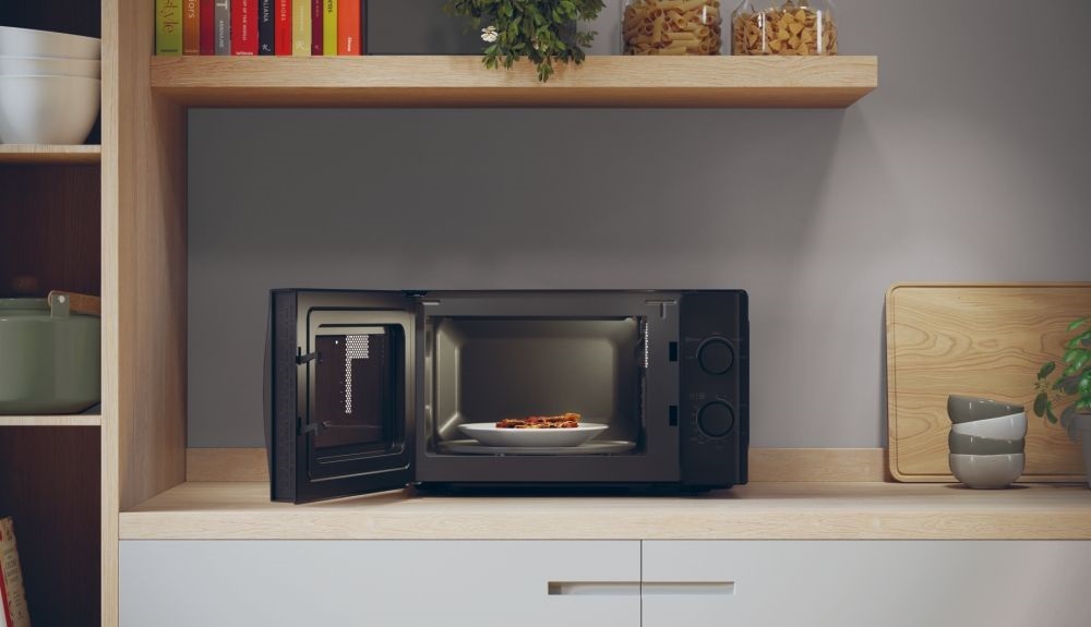 Candy CMW20SMB 700W, 20literes, fekete mikrohullámú sütő