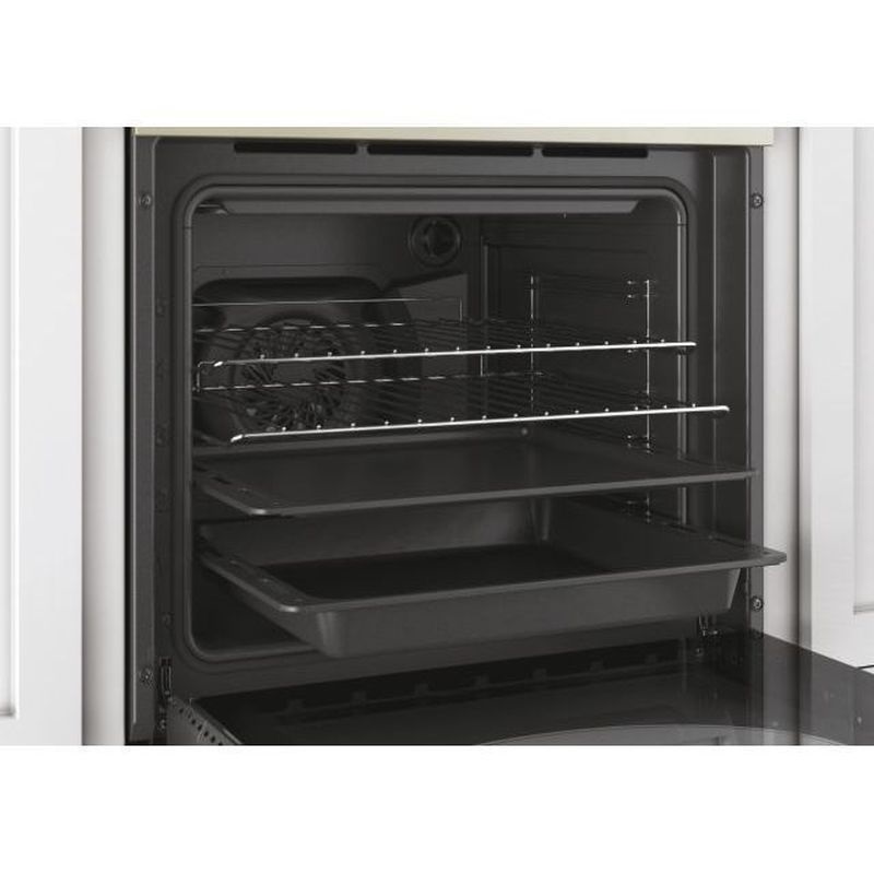 Candy FCR 824 BA/E fehér, beépíthető, sütőtér: 70L, grill, légkeverés, sütő