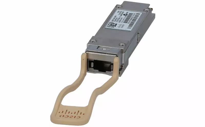 Cisco 40GBASE-SR4 QSFP Transceiver Module with MPO Connector