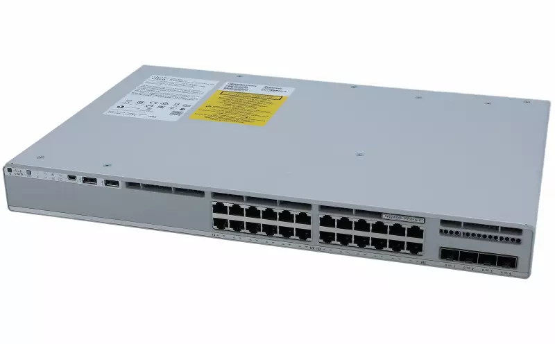Cisco Catalyst C9200L-24P-4G-E 24-port PoE+, 4 x 1G, Network Essentials switch