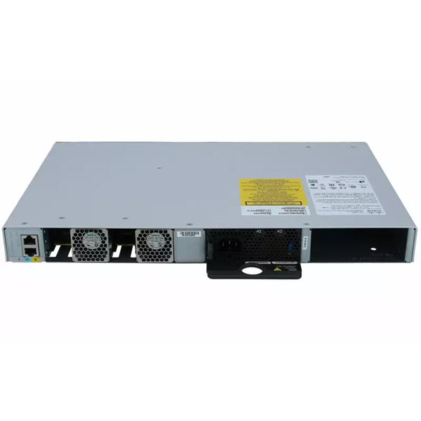 Cisco Catalyst C9200L-24P-4G-E 24-port PoE+, 4 x 1G, Network Essentials switch