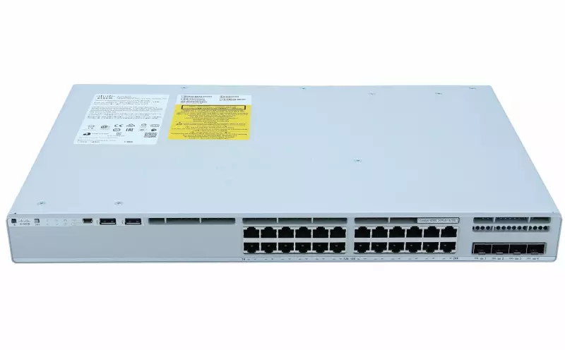 Cisco Catalyst C9200L-24P-4X-E 24-port PoE+, 4 x 10G, Network Essentials