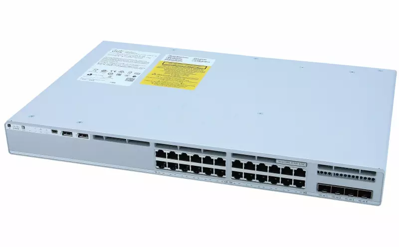 Cisco Catalyst C9200L-24P-4X-E 24-port PoE+, 4 x 10G, Network Essentials