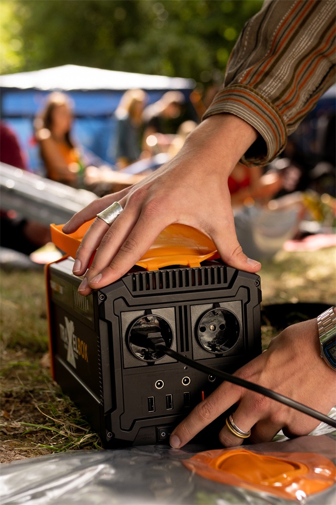Cross Tools TRAVELBOX 500+ hordozható akkumulátorbox