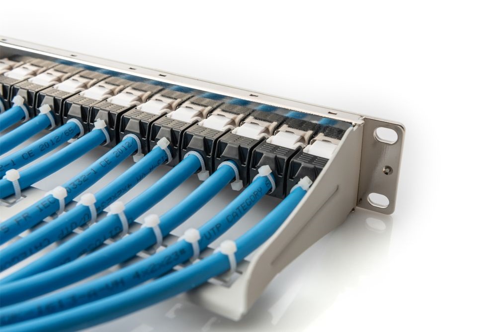 DIGITUS 12port 10" 1U szürke moduláris üres Patch Panel