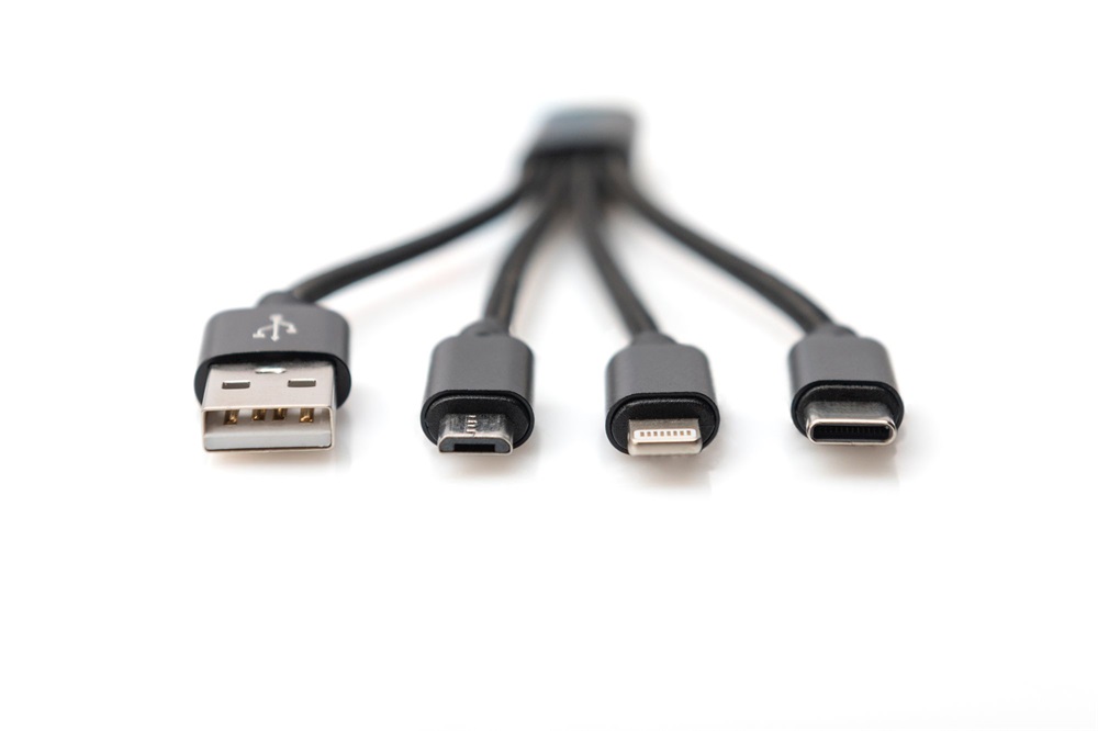 DIGITUS 3 az 1-ben USB type A - micro USB - USB type-C - Lightning fekete töltőkábel 0,15m