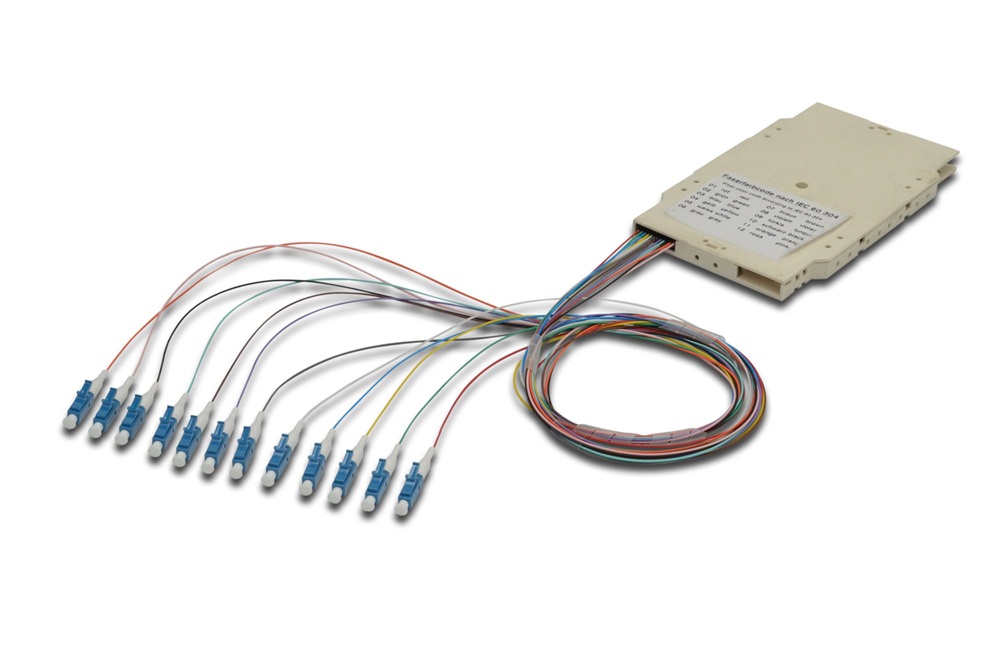 DIGITUS A-96933-02-UPC 12x LC/UPC 9/125 monomódusú OS2 LSOH optikai spiltter kazetta