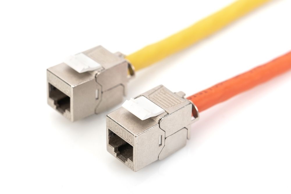 DIGITUS CAT6A árnyékolt szerszám nélkül szerelhető Keystone Jack