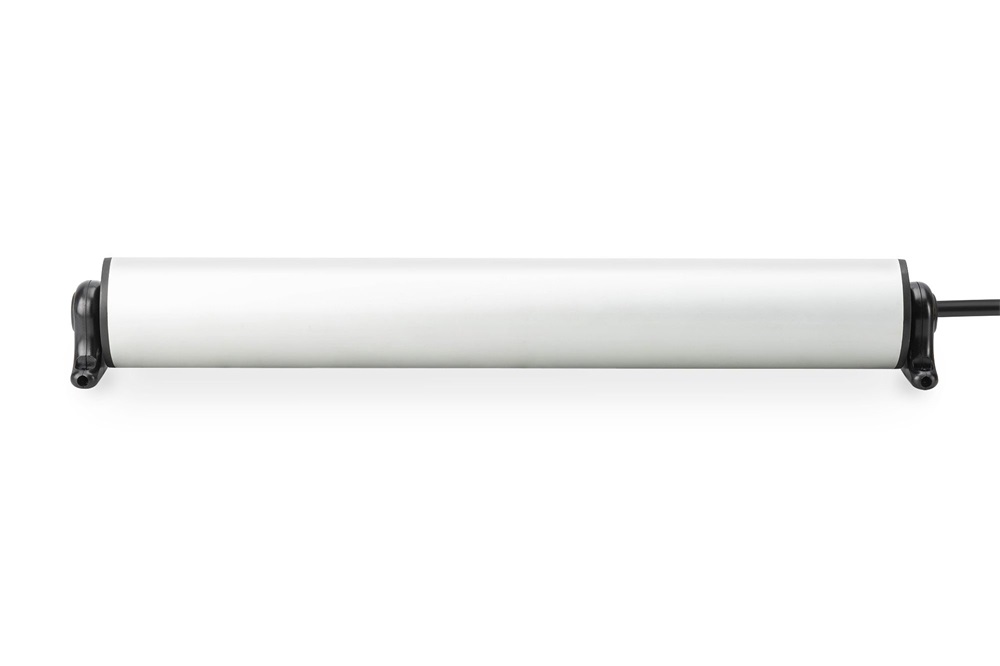 DIGITUS DA-70624 Asztali alumínium 6 schuko dugaljas 2x USB A 1x USB-C  port hálózati elosztó