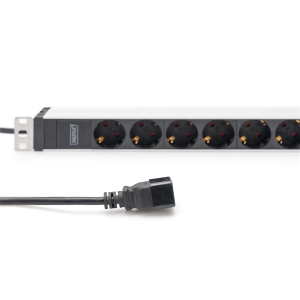 DIGITUS DN-95428 1U rack alu 8 schuko dugaljas C20-as tápcsatlakozós hálózati elosztó