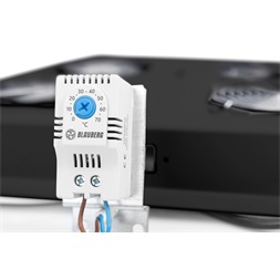 DIGITUS DN-19 FAN-2-B-N 2-es termosztátos fekete tetőventilátor Unique/Dynamic Basic rackszekrényhez