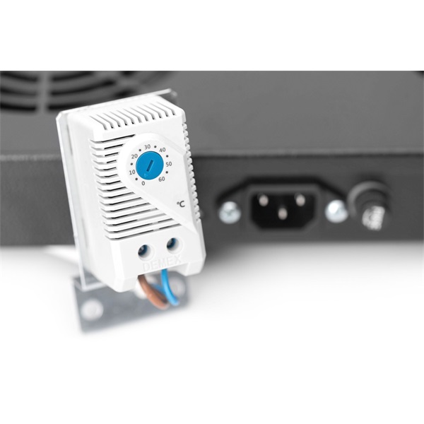 DIGITUS DN-19 FAN-2-HO-SW 2-es termosztátos fekete tető/fiók ventilátor